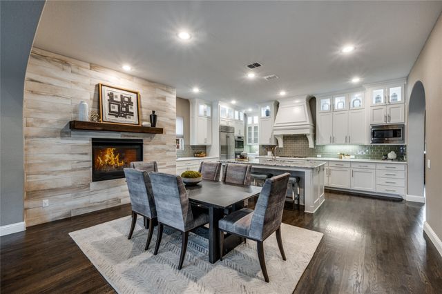 3713 Adelaide, The Colony, TX 75056