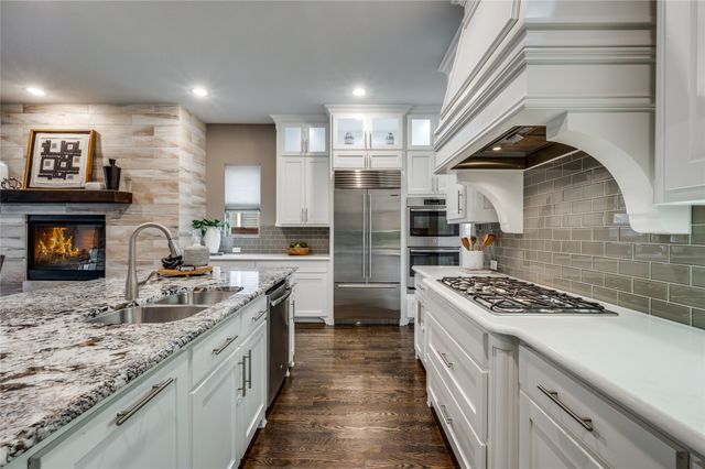 3713 Adelaide, The Colony, TX 75056