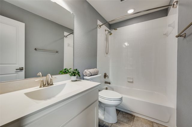 3713 Adelaide, The Colony, TX 75056