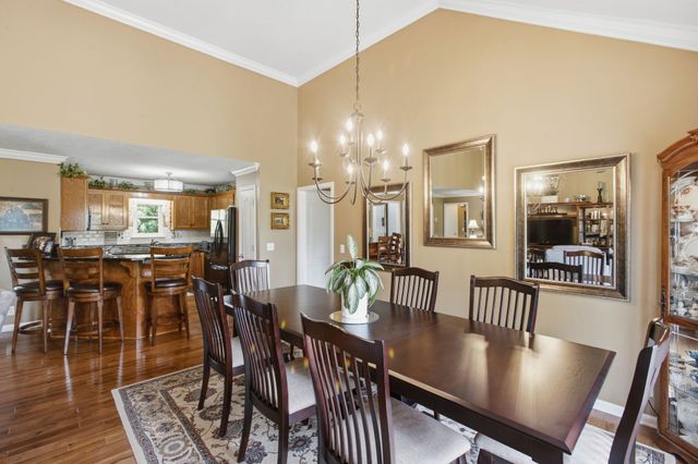 502 Fawn Ct, Burns, TN 37029