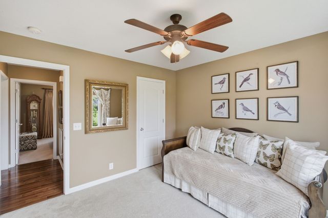 502 Fawn Ct, Burns, TN 37029