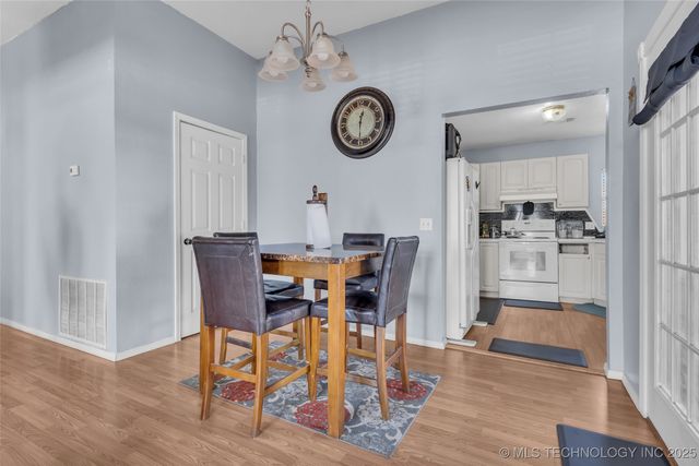 2517 Westwood, Ardmore, OK 73401