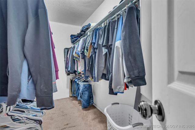 2517 Westwood, Ardmore, OK 73401