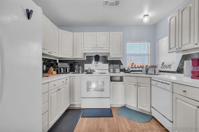 2517 Westwood, Ardmore, OK 73401