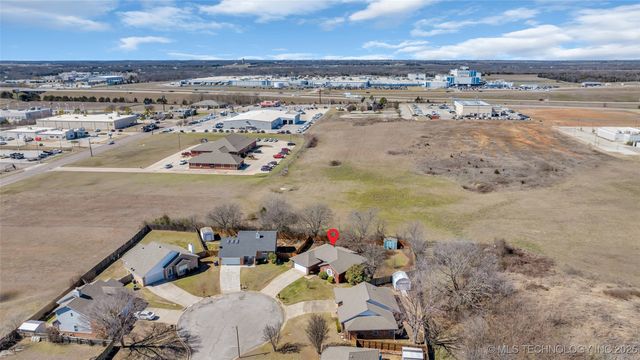 2517 Westwood, Ardmore, OK 73401