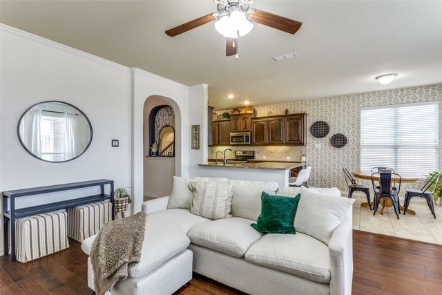10948 Abbeyglen Court, Fort Worth, TX 76052