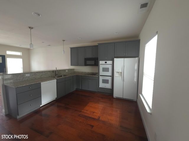 122 & 124 Courtland Crest Drive SW, Cleveland, TN 37311