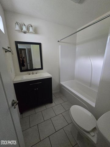 122 & 124 Courtland Crest Drive SW, Cleveland, TN 37311