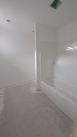 122 & 124 Courtland Crest Drive SW, Cleveland, TN 37311