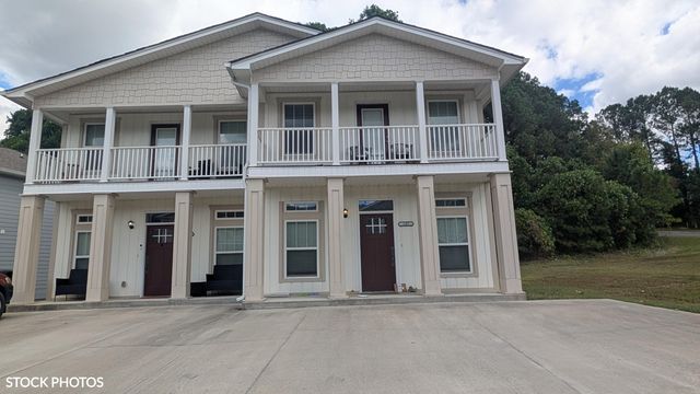 122 & 124 Courtland Crest Drive SW, Cleveland, TN 37311