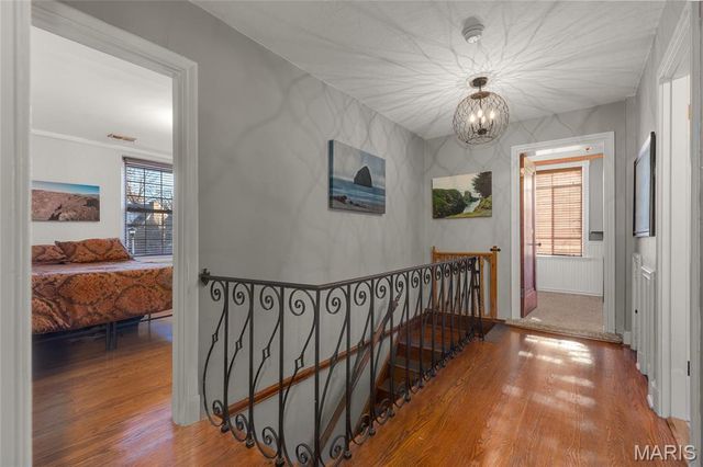 7601 Gannon Avenue, University City, MO 63130