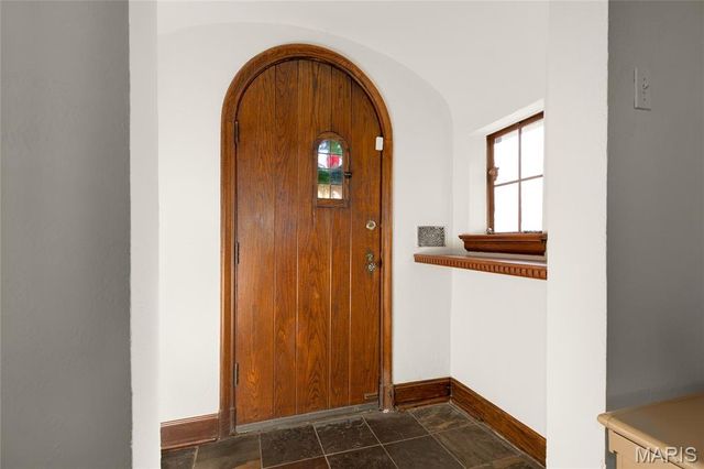 7601 Gannon Avenue, University City, MO 63130