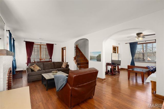 7601 Gannon Avenue, University City, MO 63130