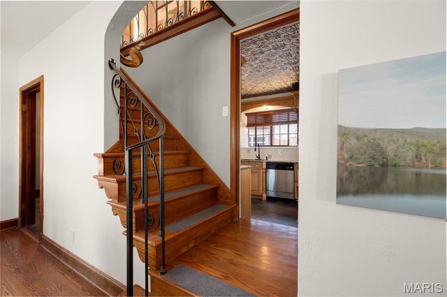 7601 Gannon Avenue, University City, MO 63130