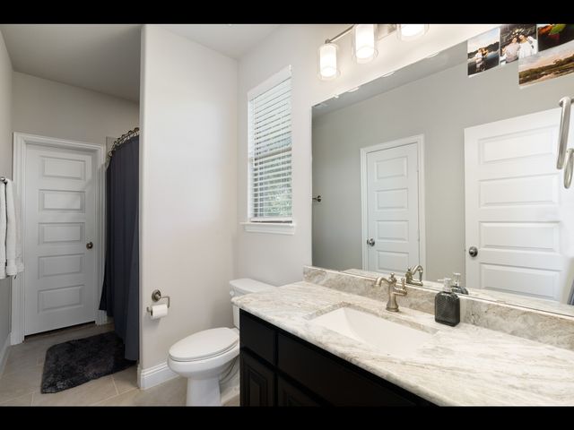 191 Daniel Drive, Van Alstyne, TX 75495