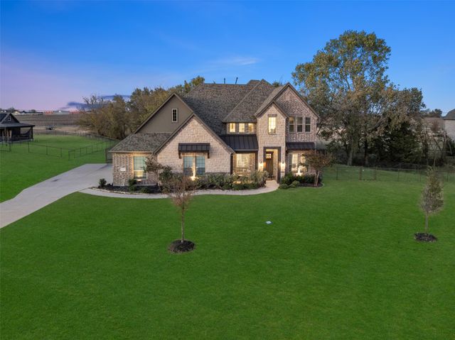 191 Daniel Drive, Van Alstyne, TX 75495