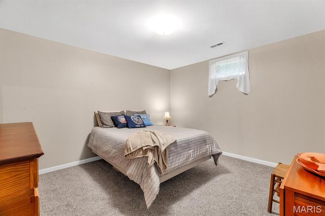 2428 E Highway 47, Winfield, MO 63389