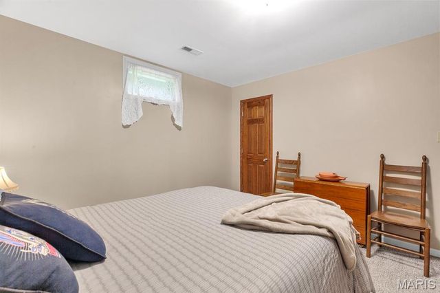 2428 E Highway 47, Winfield, MO 63389