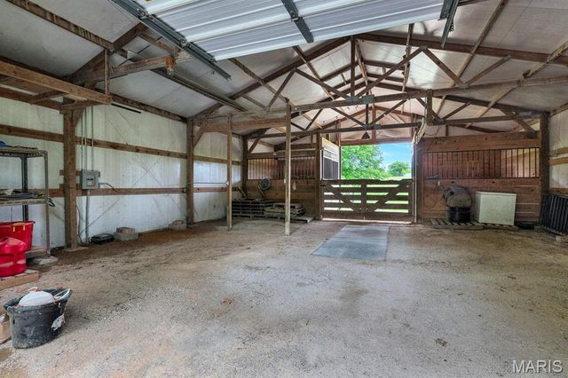2428 E Highway 47, Winfield, MO 63389