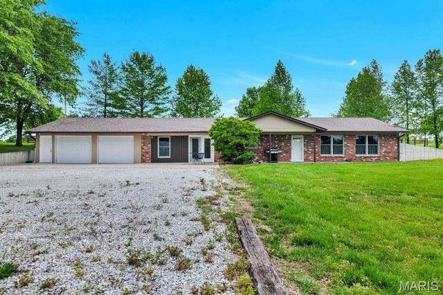 2428 E Highway 47, Winfield, MO 63389