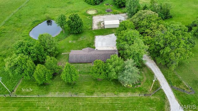 2428 E Highway 47, Winfield, MO 63389