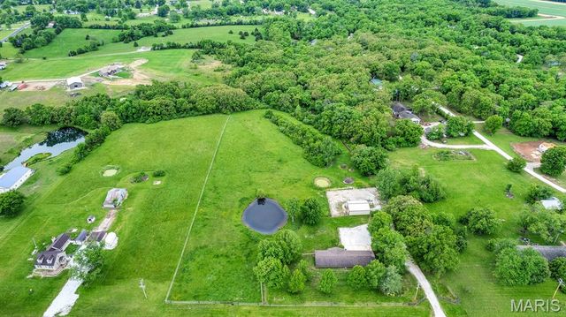 2428 E Highway 47, Winfield, MO 63389