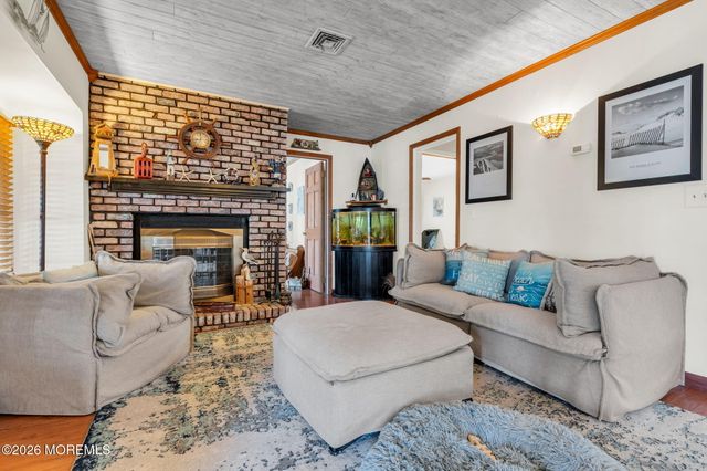 91 S Ronald Avenue S, Bayville, NJ 08721