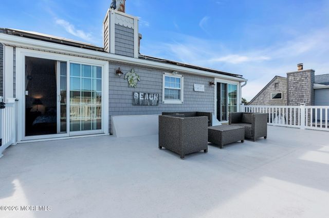 91 S Ronald Avenue S, Bayville, NJ 08721