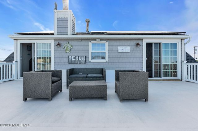 91 S Ronald Avenue S, Bayville, NJ 08721