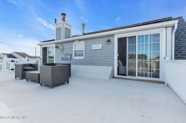 91 S Ronald Avenue S, Bayville, NJ 08721