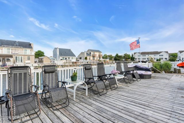 91 S Ronald Avenue S, Bayville, NJ 08721