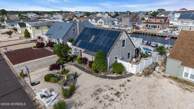 91 S Ronald Avenue S, Bayville, NJ 08721