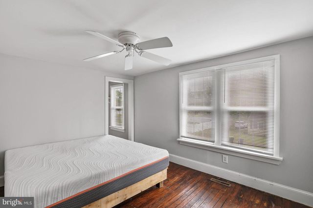 107 W HIGH ST, Felton, DE 19943