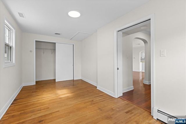 29 Graham Terrace, Saddle Brook, NJ 07663