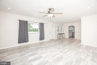 2100 OLD YORK RD, Burlington, NJ 08016