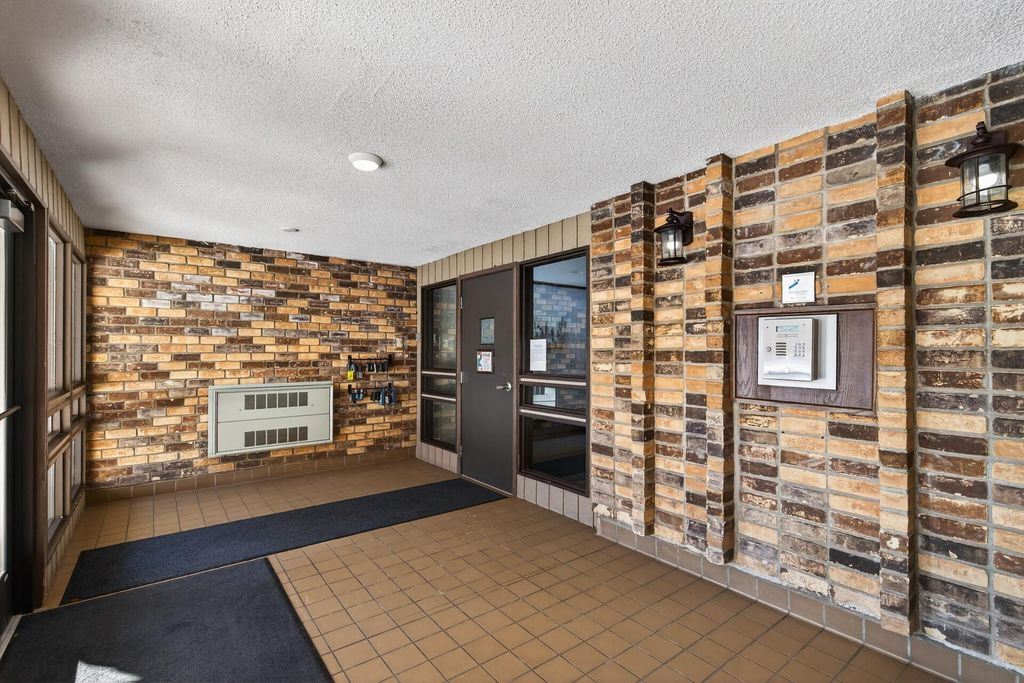 450 Ford Road 313, Saint Louis Park, MN 55426 — photo 4