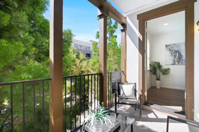 61 Montecito Vista Drive 6, San Jose, CA 95111