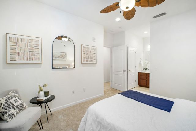 61 Montecito Vista Drive 6, San Jose, CA 95111