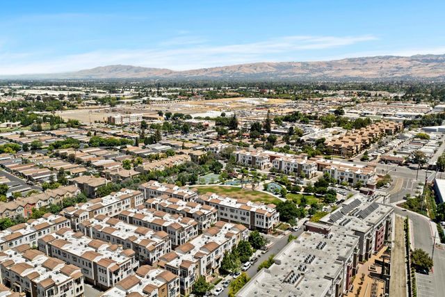 61 Montecito Vista Drive 6, San Jose, CA 95111