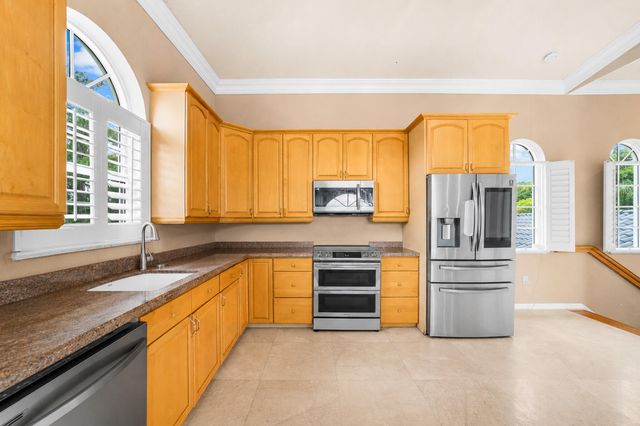 6911 NW 84th Avenue, Parkland, FL 33067