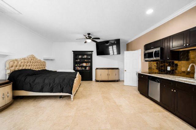 6911 NW 84th Avenue, Parkland, FL 33067