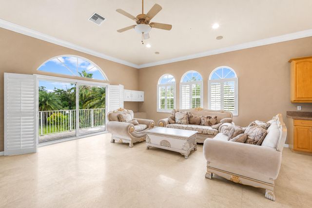 6911 NW 84th Avenue, Parkland, FL 33067