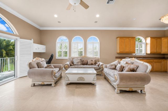 6911 NW 84th Avenue, Parkland, FL 33067