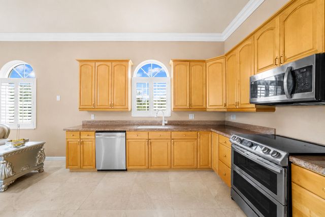6911 NW 84th Avenue, Parkland, FL 33067