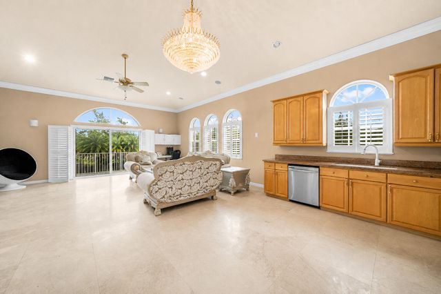 6911 NW 84th Avenue, Parkland, FL 33067