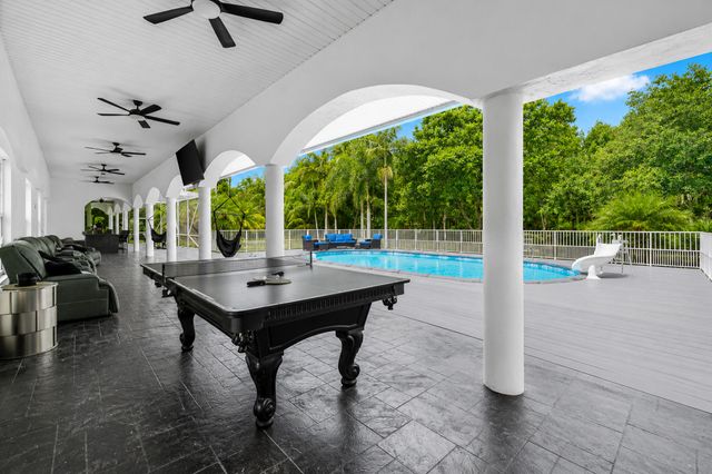 6911 NW 84th Avenue, Parkland, FL 33067