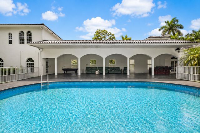 6911 NW 84th Avenue, Parkland, FL 33067
