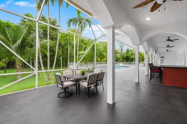 6911 NW 84th Avenue, Parkland, FL 33067