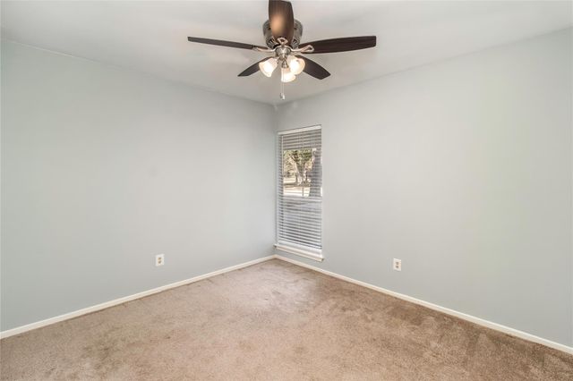 6 Red Deer Lane, Spring, TX 77380