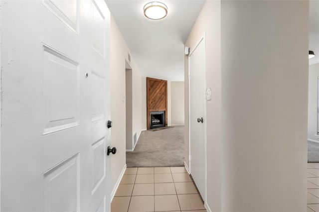 6 Red Deer Lane, Spring, TX 77380